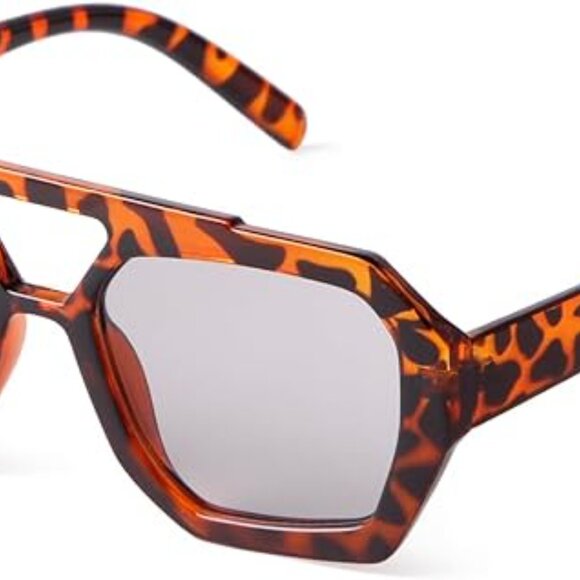Leopard woman\'s sunglasses main image 4